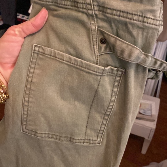 Surplus - Picture 5 of 5